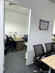 Burlington Square (D7), Office #453797451